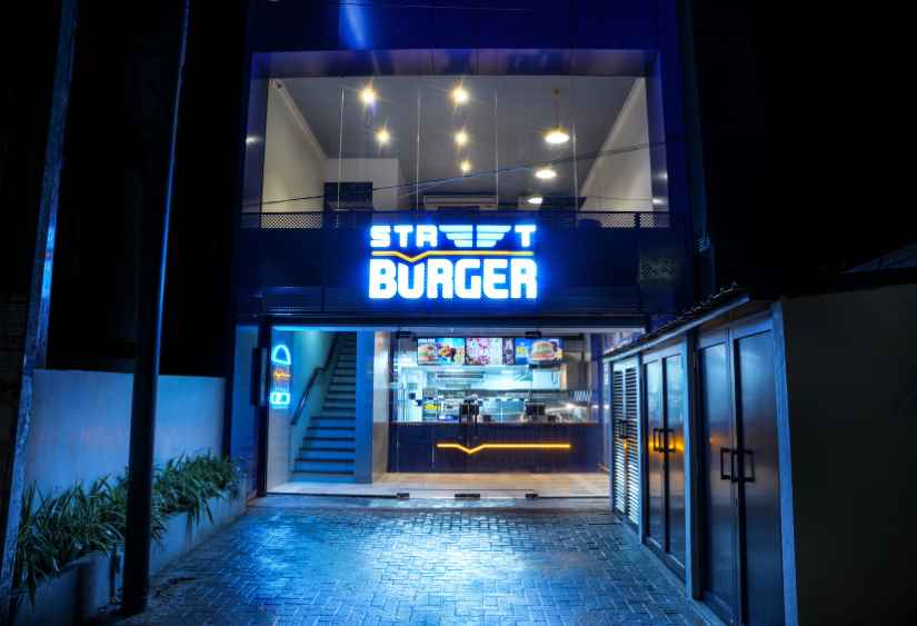 Street-Burger-1-LBN.jpg