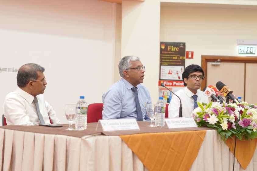 Pic#1 - L to R - Lasantha Karunasekera, DyCEO DMS, Deepthi Lokuarachchi - Group Chief Executive Officer & Dr. Upul Wickramarachchi, Resident Consultant Cardiologist - Lanka Hospitals (LBN)