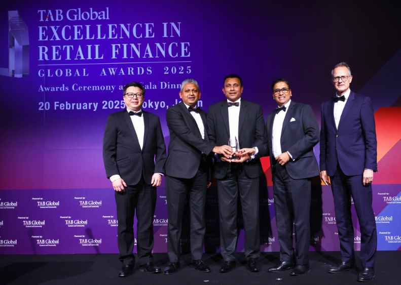 Best Retail Bank Award.jpg25 (LBN)