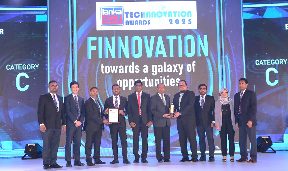 Amana-Bank-Wins-Gold-at-LankaPay-Technnovation-Awards.jpg