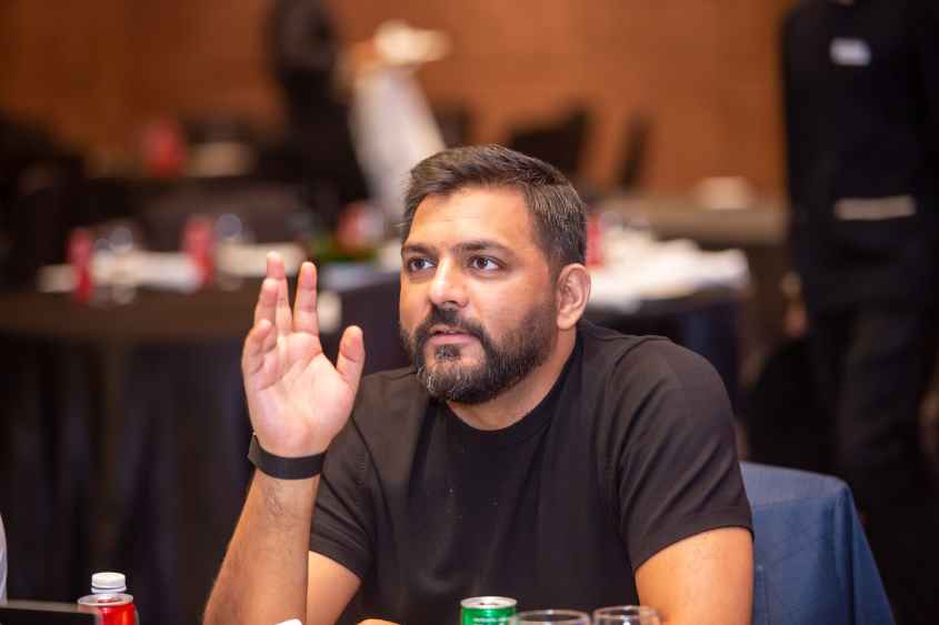 Image - Umais Naveed (LBN)