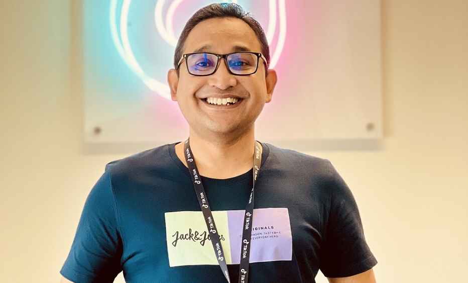 ශ්_රී ලාංකේය තාරුණ්_යයේ අධ්_යාපනය (LBN)