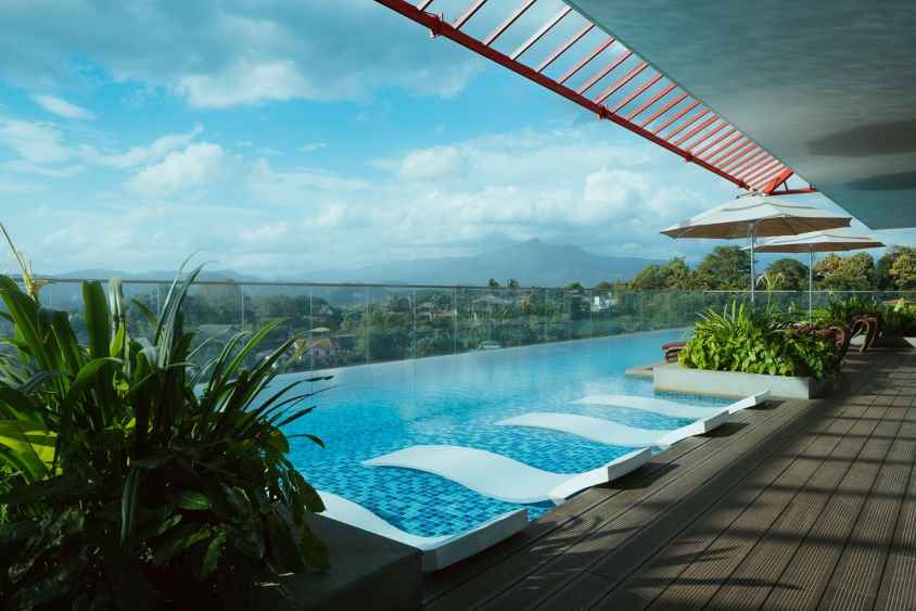 Image 3 - Heated Infinity Pool at Kosmos Skybar (LBN)