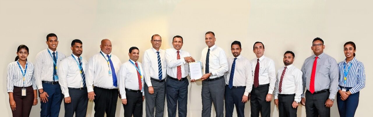 Image-1-HNB-partners-with-Access-Solar-Pvt-Ltd-to-provide-solar-loan-solutions-1280x401.jpg