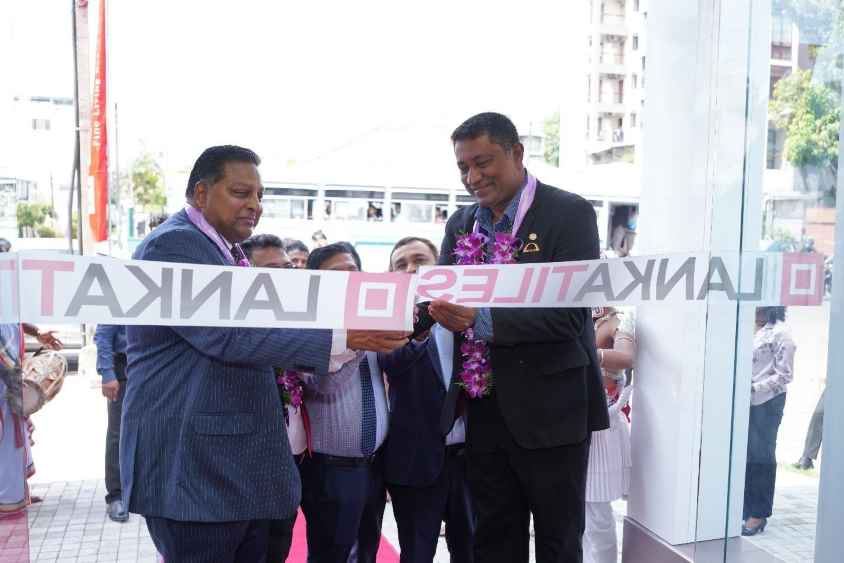 Lanka-Tiles-Borella-Showroom-LBN.jpg
