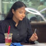 මැණික්