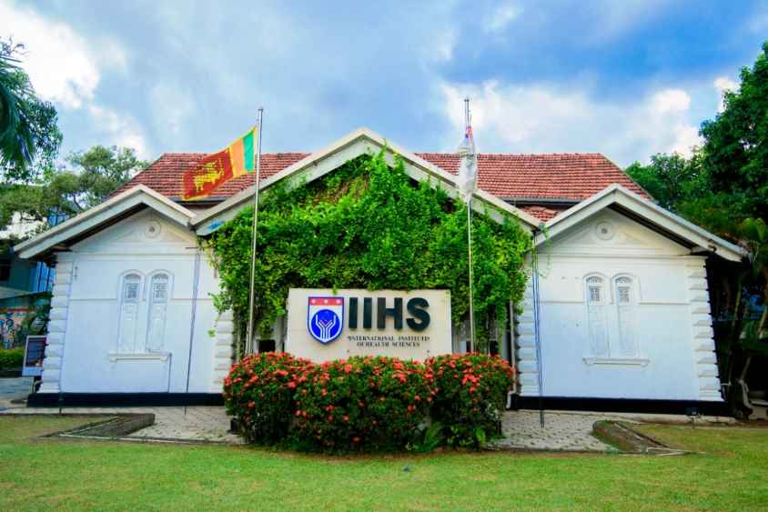 IIHS (LBN)