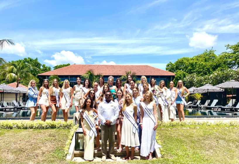 Miss Polski at Pasikudah (LBN)